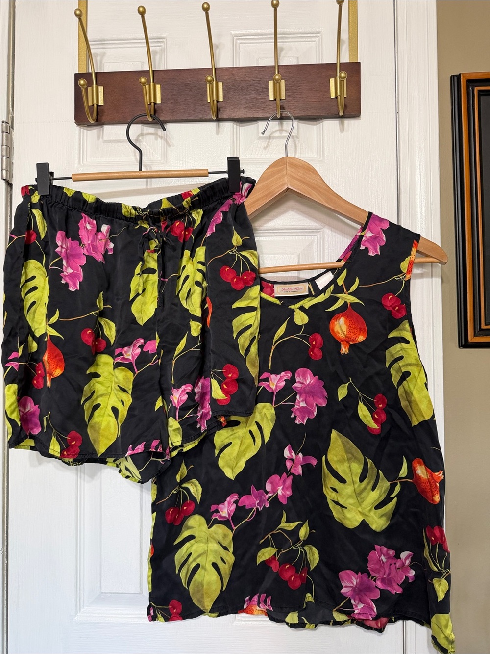 Black Tropical Print Sleeveless Camisole — Pink & Green Floral Cherry 100% Silk